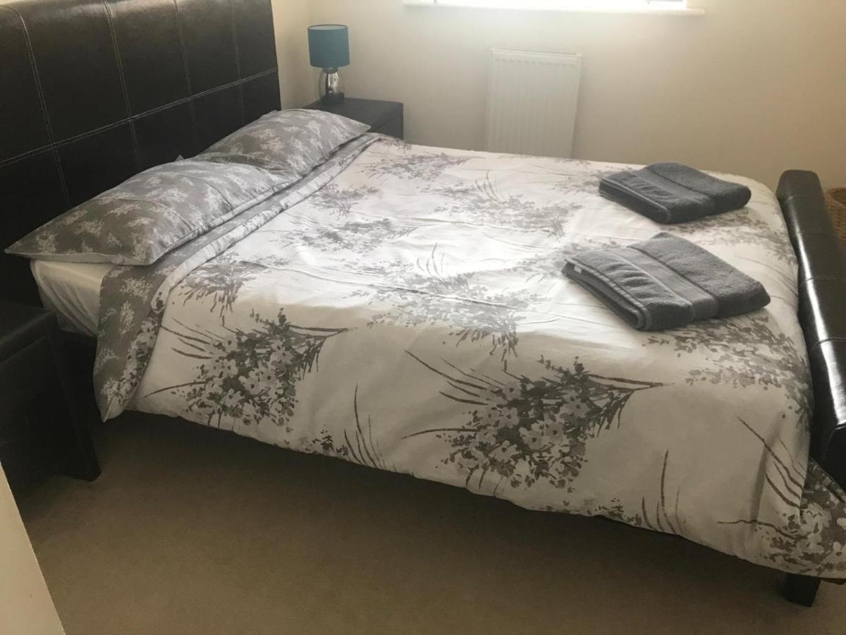 The Fairways Apartment Портсмът Екстериор снимка